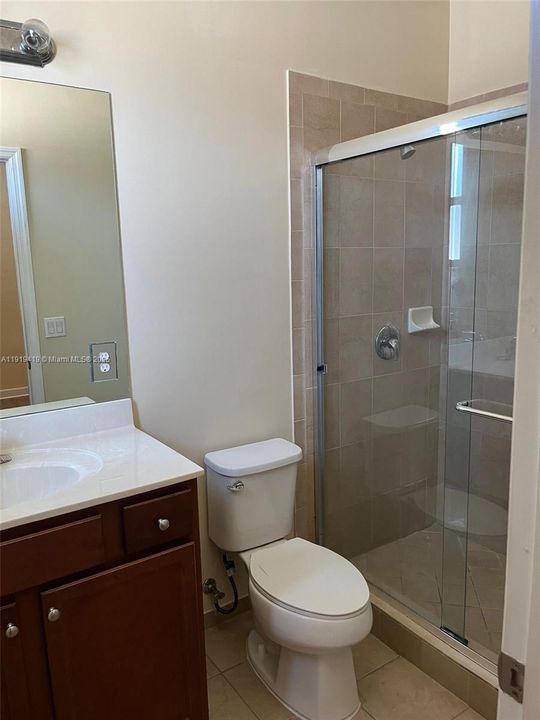 На продажу: $429,000 (3 спален, 2 ванн, 1545 Квадратных фут)