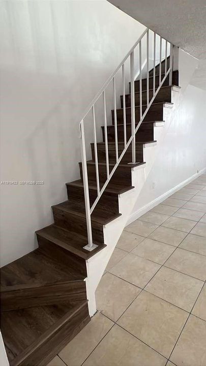 En Renta: $3,000 (4 camas, 2 baños, 1681 Pies cuadrados)