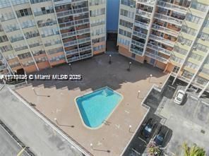 For Sale: $220,000 (2 beds, 2 baths, 1113 Square Feet)