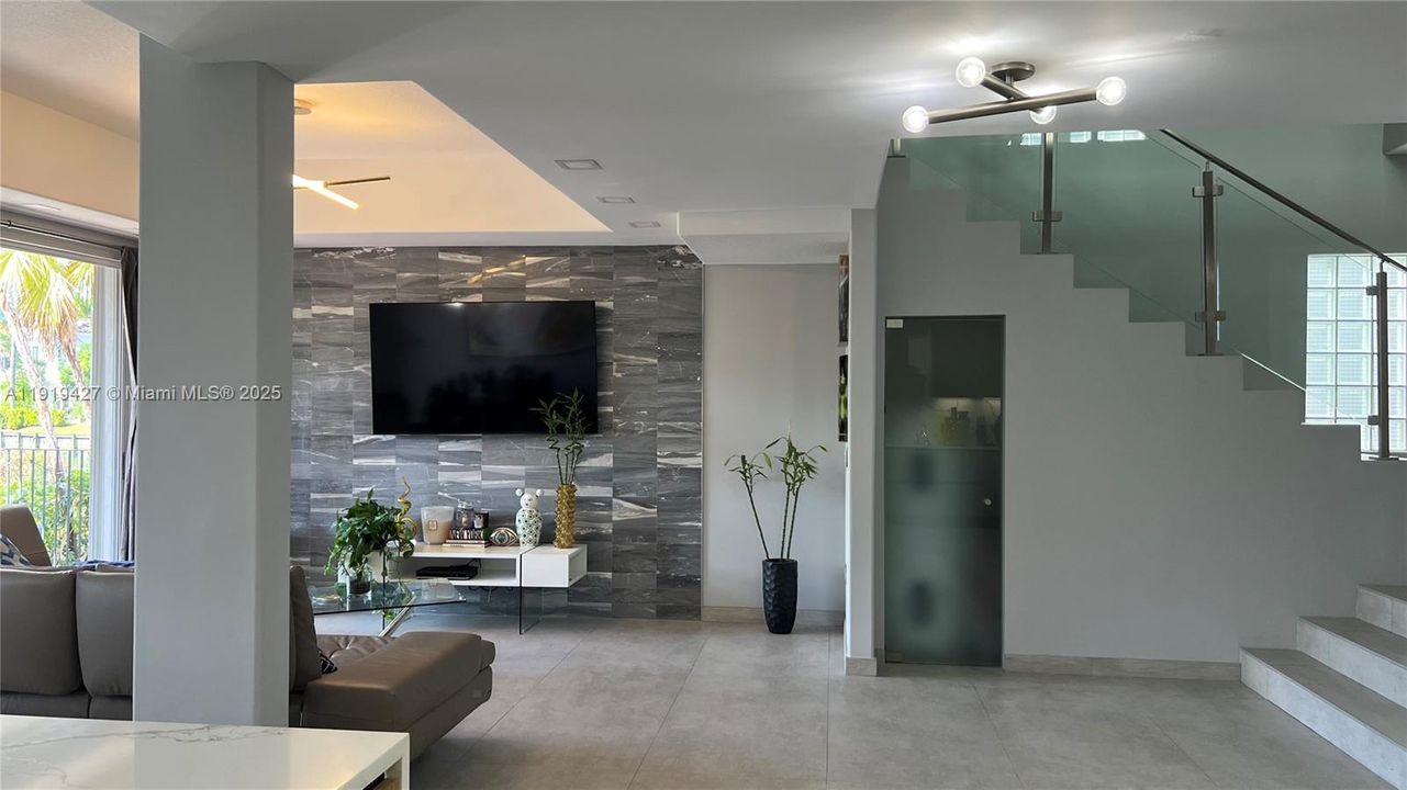 For Sale: $1,750,000 (4 beds, 3 baths, 2392 Square Feet)