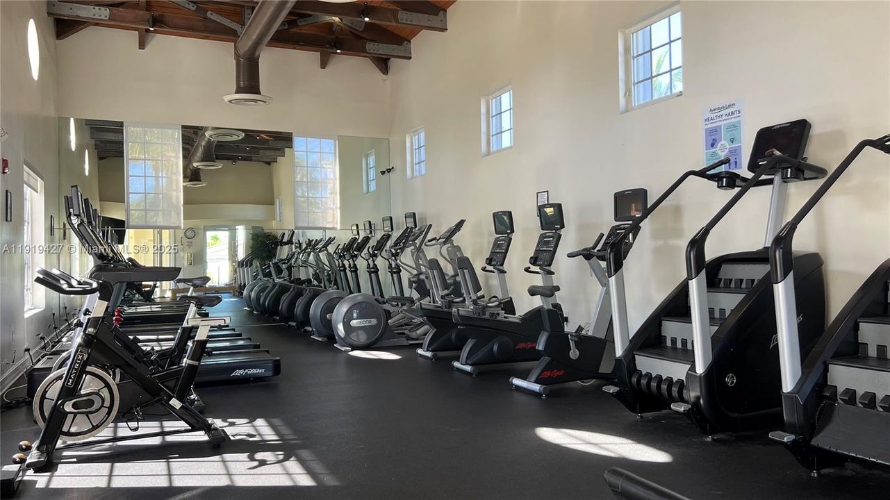 For Sale: $1,750,000 (4 beds, 3 baths, 2392 Square Feet)