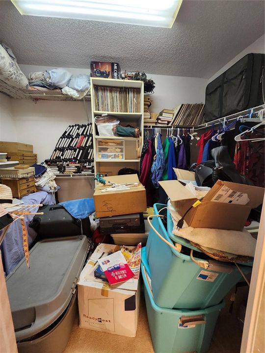 For Sale: $180,000 (2 beds, 2 baths, 1215 Square Feet)