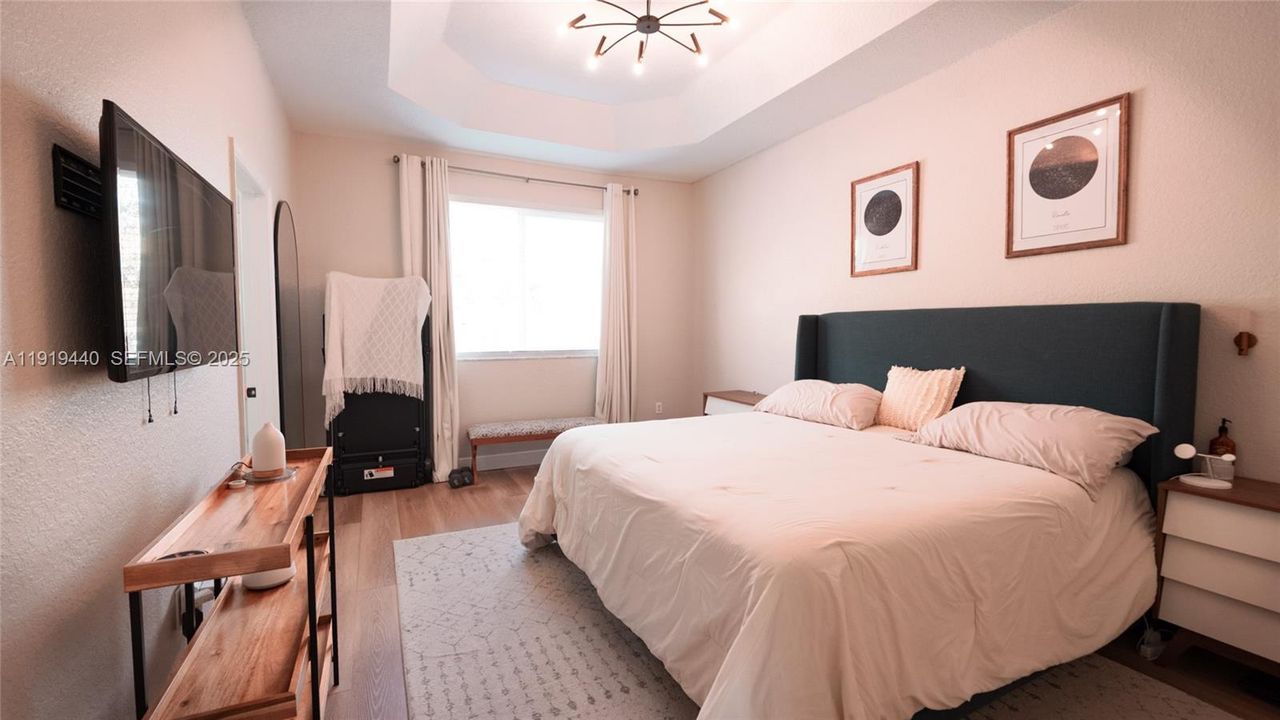 待售: $540,000 (3 贝兹, 2 浴室, 1733 平方英尺)