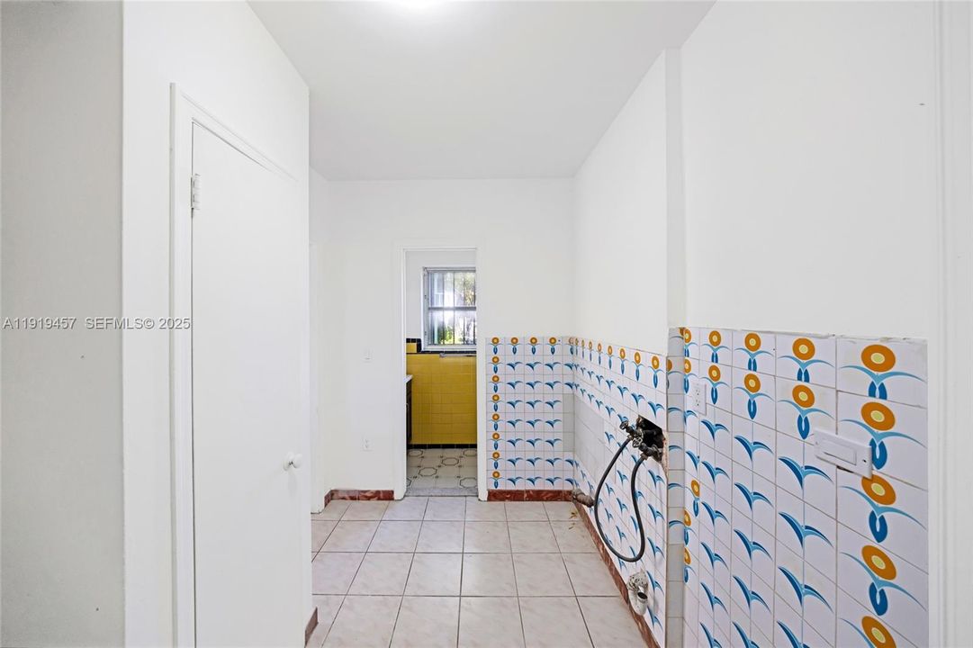 待售: $729,000 (3 贝兹, 2 浴室, 2580 平方英尺)