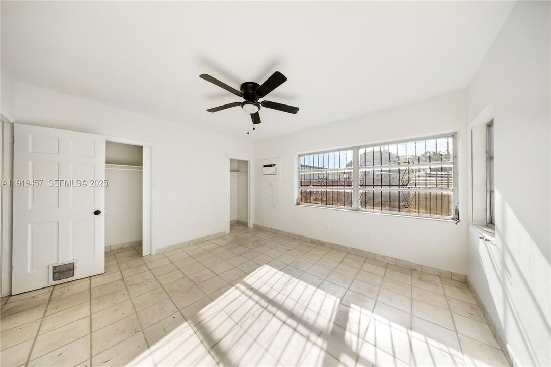 待售: $729,000 (3 贝兹, 2 浴室, 2580 平方英尺)