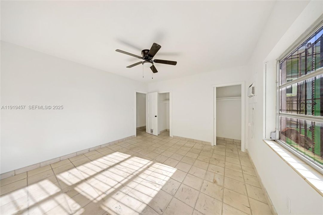 待售: $729,000 (3 贝兹, 2 浴室, 2580 平方英尺)