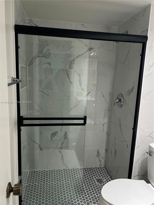 В аренду: $2,400 (2 спален, 2 ванн, 920 Квадратных фут)