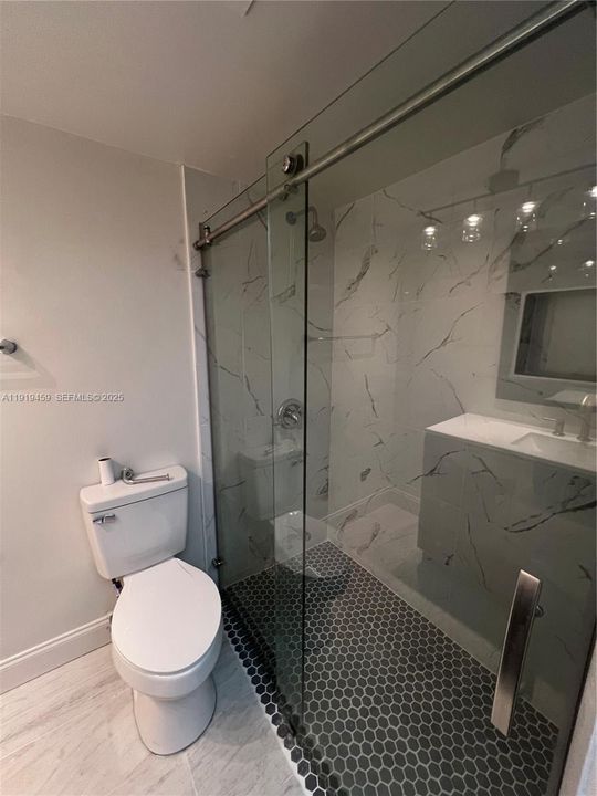 В аренду: $2,400 (2 спален, 2 ванн, 920 Квадратных фут)