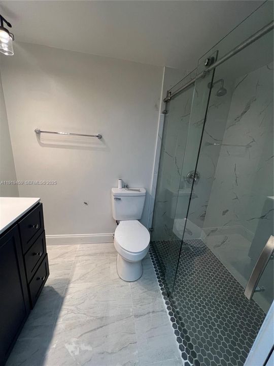 В аренду: $2,400 (2 спален, 2 ванн, 920 Квадратных фут)