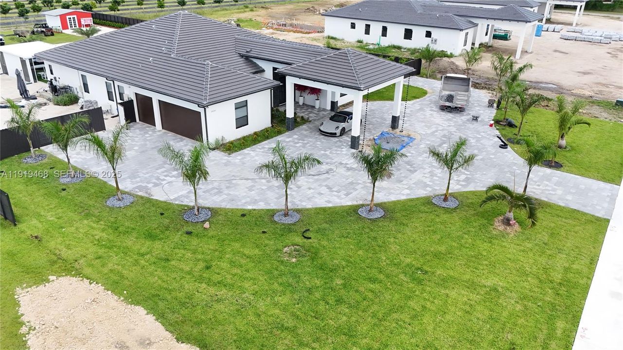 For Sale: $2,200,000 (5 beds, 3 baths, 3104 Square Feet)