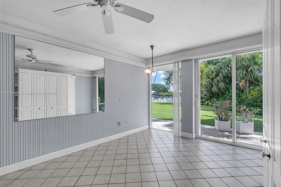 For Sale: $1,750,000 (3 beds, 3 baths, 1952 Square Feet)