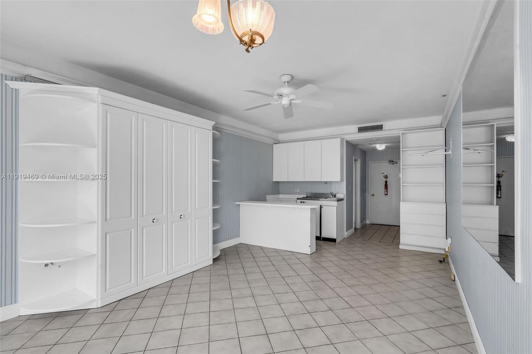 For Sale: $1,750,000 (3 beds, 3 baths, 1952 Square Feet)