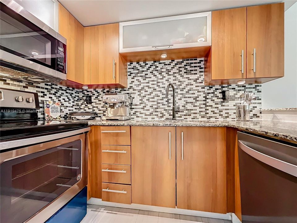 В аренду: $2,850 (1 спален, 1 ванн, 519 Квадратных фут)