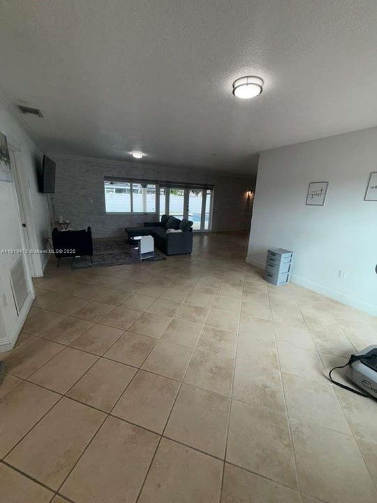 For Rent: $5,000 (4 beds, 3 baths, 2659 Square Feet)