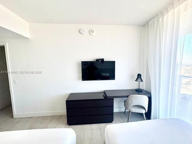 待售: $739,900 (3 贝兹, 2 浴室, 1129 平方英尺)