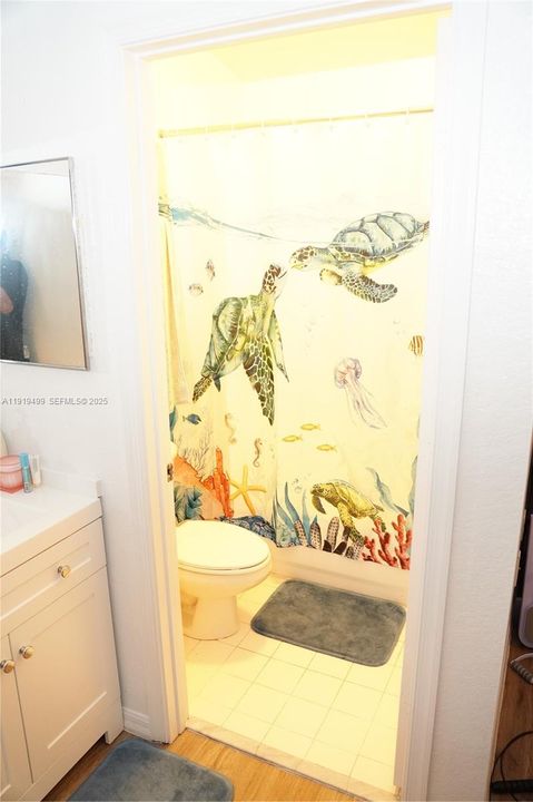 2nd bedroom bathroom