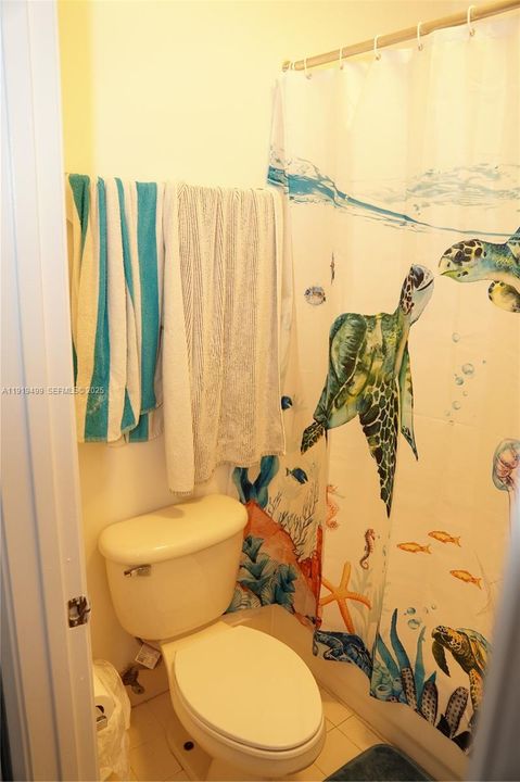 2nd bedroom bathroom