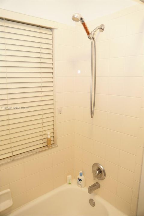 2nd bedroom bathroom