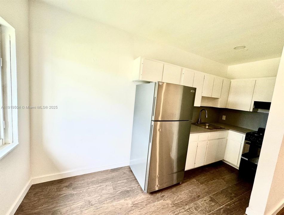 For Rent: $1,600 (1 beds, 1 baths, 0 Square Feet)