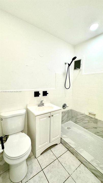 For Rent: $1,600 (1 beds, 1 baths, 0 Square Feet)