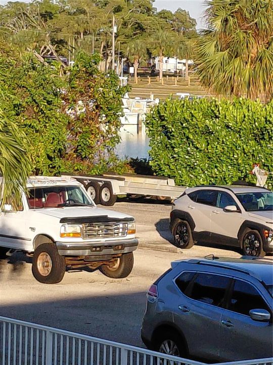 For Rent: $1,750 (1 beds, 1 baths, 684 Square Feet)