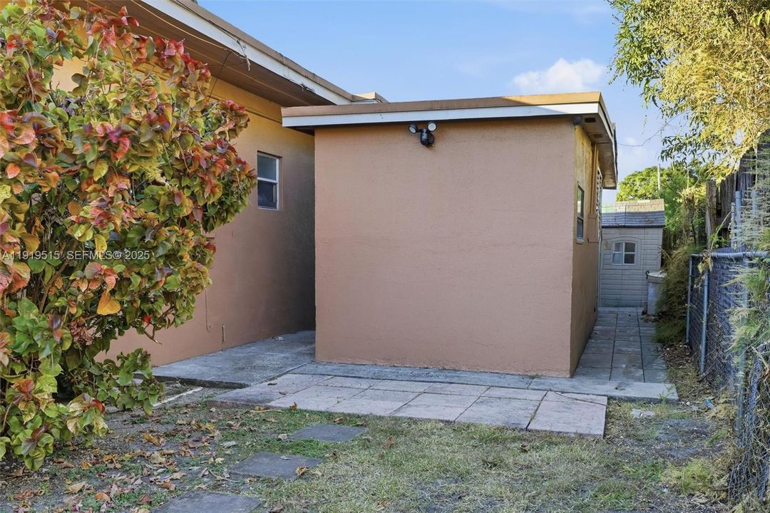 For Rent: $1,500 (0 beds, 1 baths, 0 Square Feet)