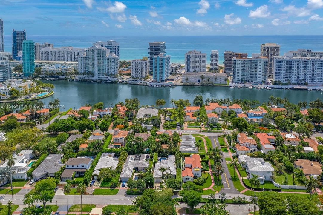 For Rent: $13,000 (4 beds, 4 baths, 2214 Square Feet)