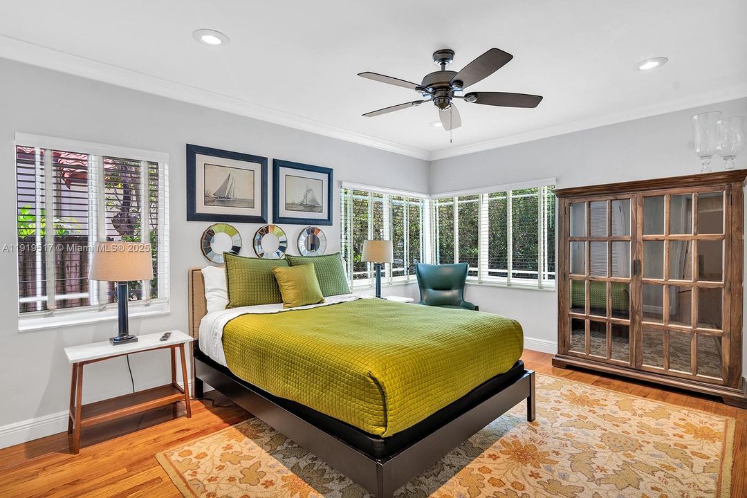 For Rent: $13,000 (4 beds, 4 baths, 2214 Square Feet)