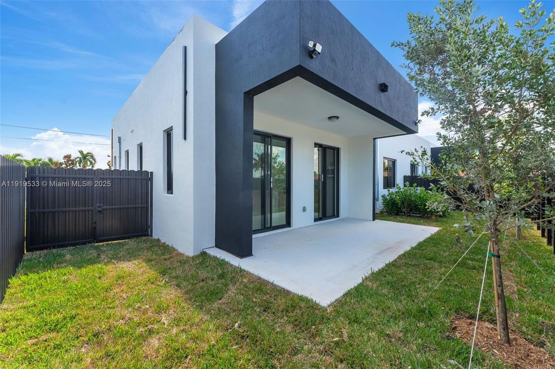 For Sale: $499,900 (3 beds, 2 baths, 0 Square Feet)