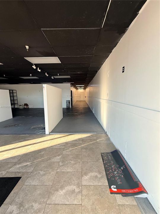 В аренду: $10,500 (0 спален, 0 ванн, 0 Квадратных фут)