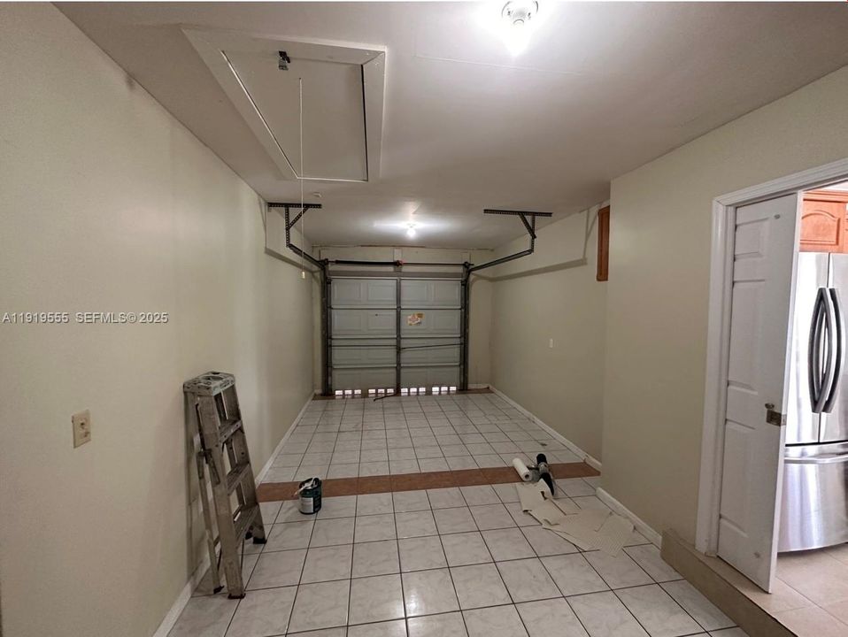 For Rent: $3,600 (3 beds, 2 baths, 1152 Square Feet)