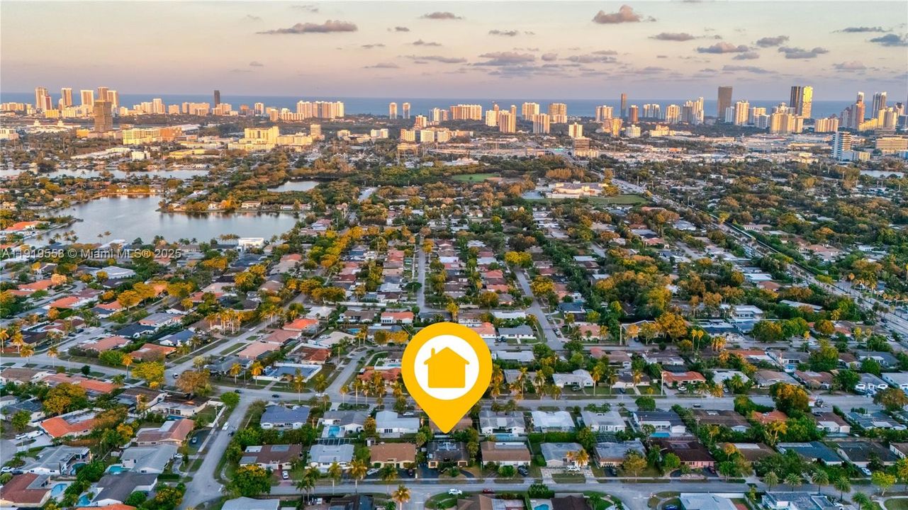 For Sale: $936,000 (4 beds, 2 baths, 1865 Square Feet)