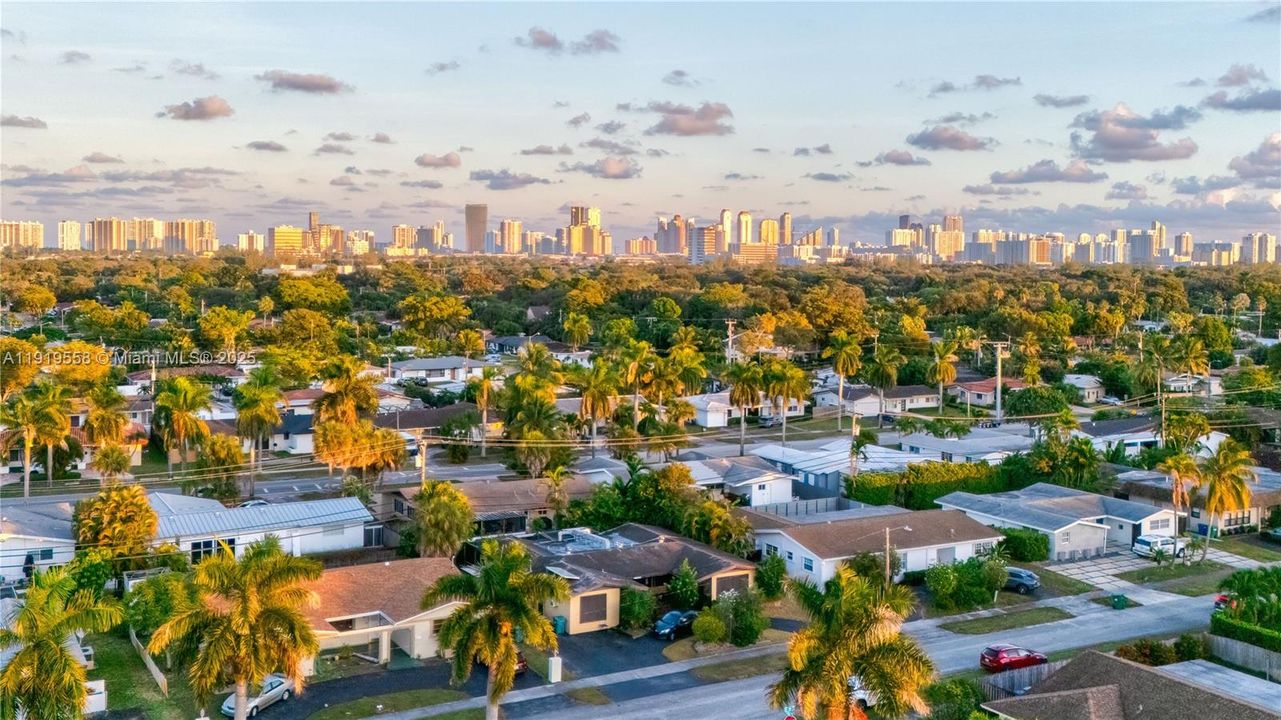 For Sale: $936,000 (4 beds, 2 baths, 1865 Square Feet)