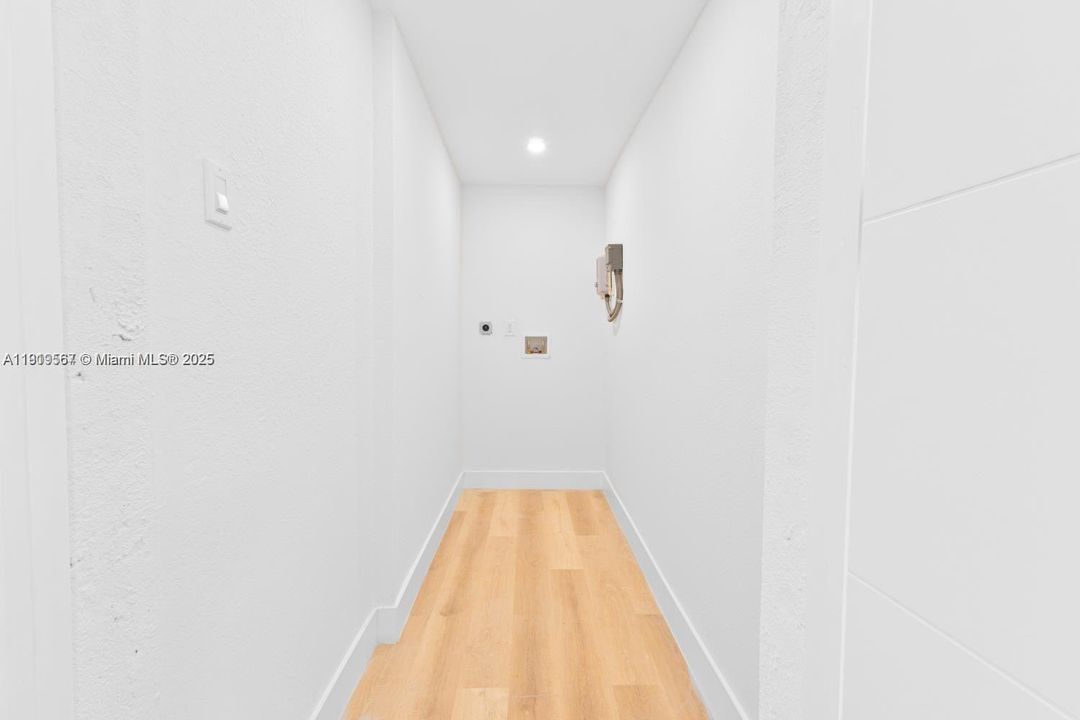 Activo con contrato: $565,000 (3 camas, 2 baños, 1064 Pies cuadrados)