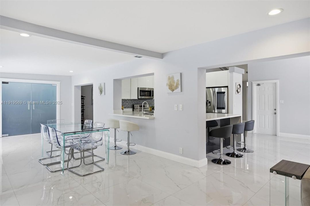 For Sale: $1,700,000 (5 beds, 3 baths, 3500 Square Feet)