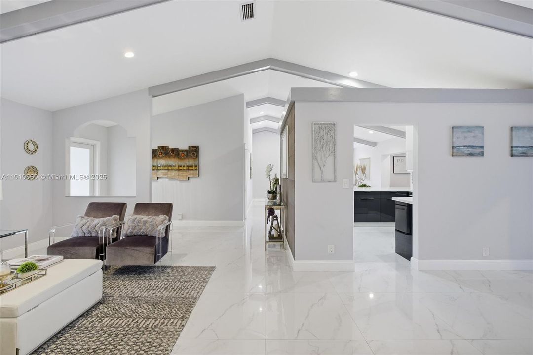 For Sale: $1,700,000 (5 beds, 3 baths, 3500 Square Feet)