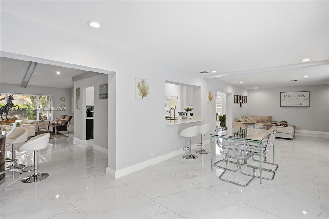 For Sale: $1,700,000 (5 beds, 3 baths, 3500 Square Feet)