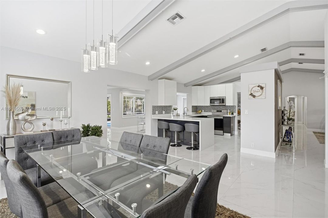 For Sale: $1,700,000 (5 beds, 3 baths, 3500 Square Feet)