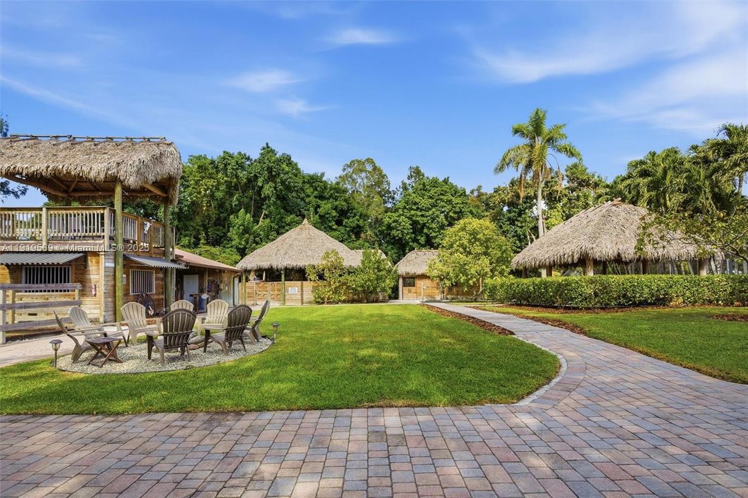 For Sale: $1,700,000 (5 beds, 3 baths, 3500 Square Feet)