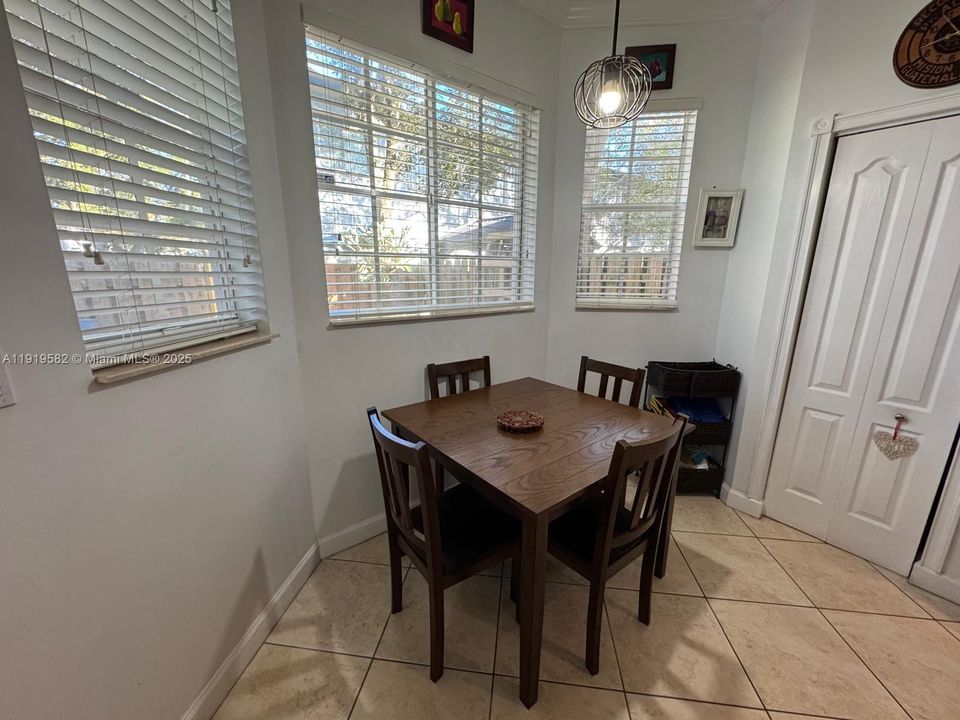 Active With Contract: $3,790 (4 beds, 2 baths, 1800 Square Feet)