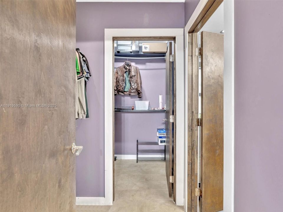 待售: $2,250,000 (5 贝兹, 4 浴室, 4073 平方英尺)