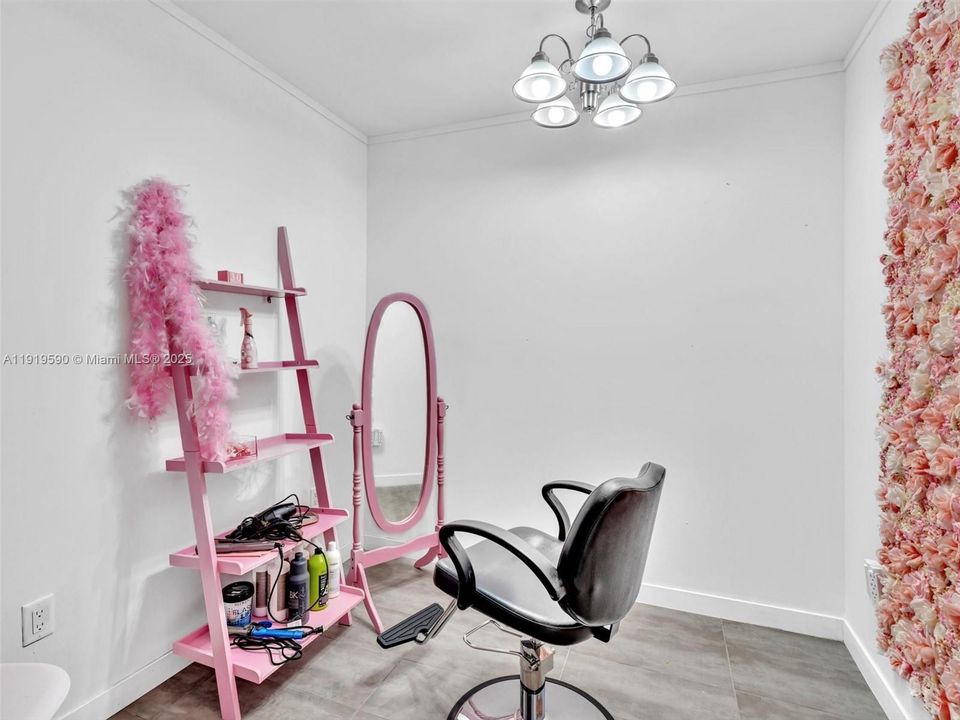 待售: $2,250,000 (5 贝兹, 4 浴室, 4073 平方英尺)