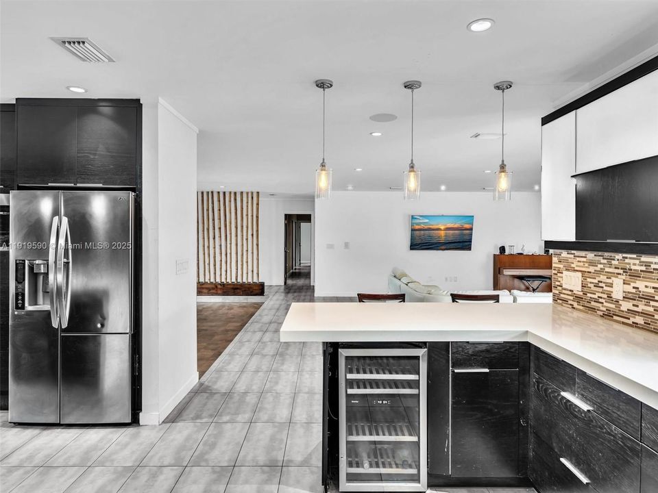 待售: $2,250,000 (5 贝兹, 4 浴室, 4073 平方英尺)