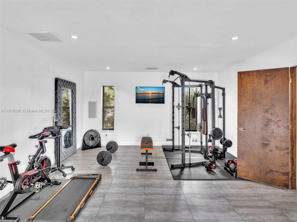 待售: $2,250,000 (5 贝兹, 4 浴室, 4073 平方英尺)