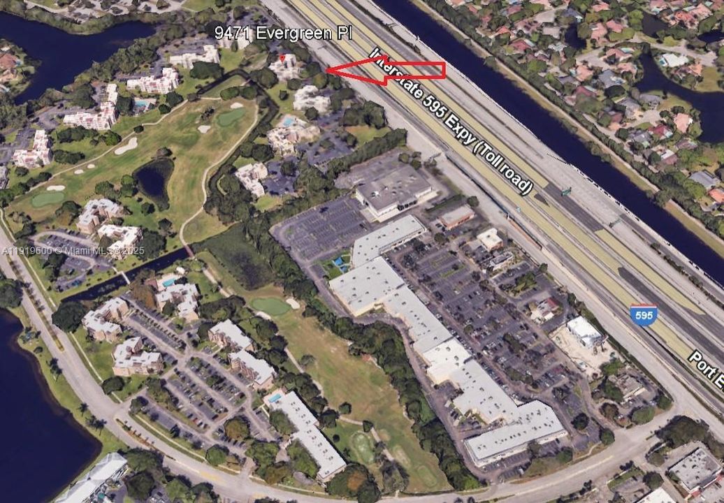 For Sale: $222,000 (2 beds, 2 baths, 940 Square Feet)