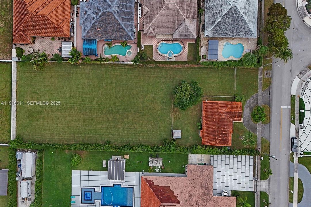 待售: $1,150,000 (3 贝兹, 2 浴室, 1410 平方英尺)