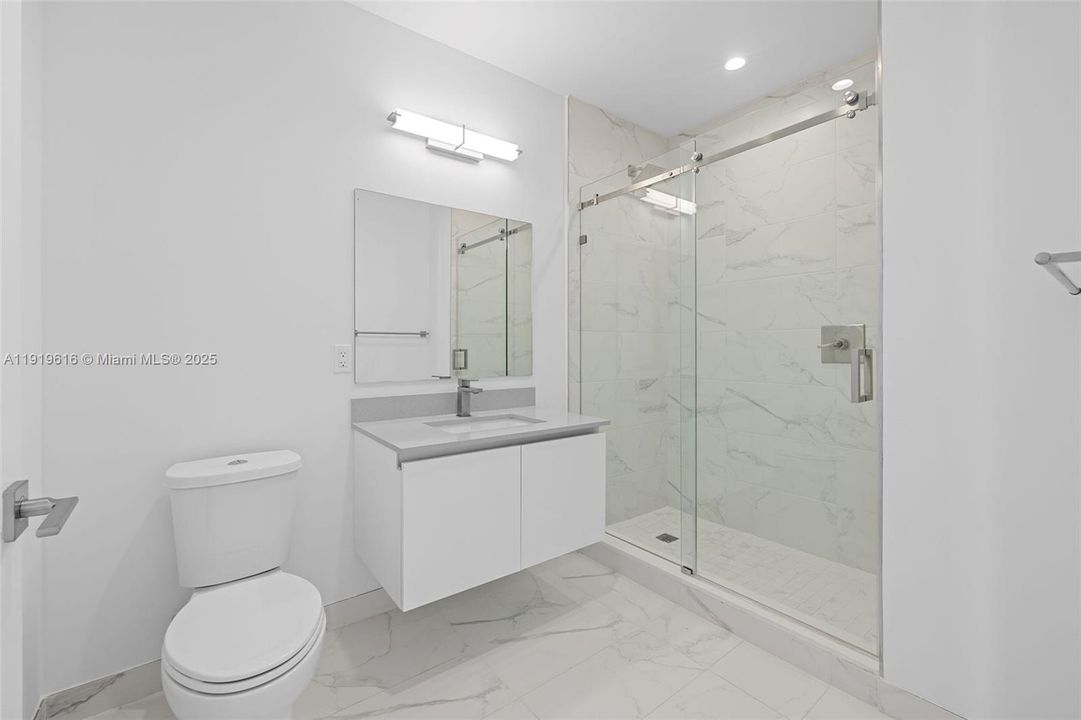 For Sale: $1,330,000 (2 beds, 2 baths, 1483 Square Feet)