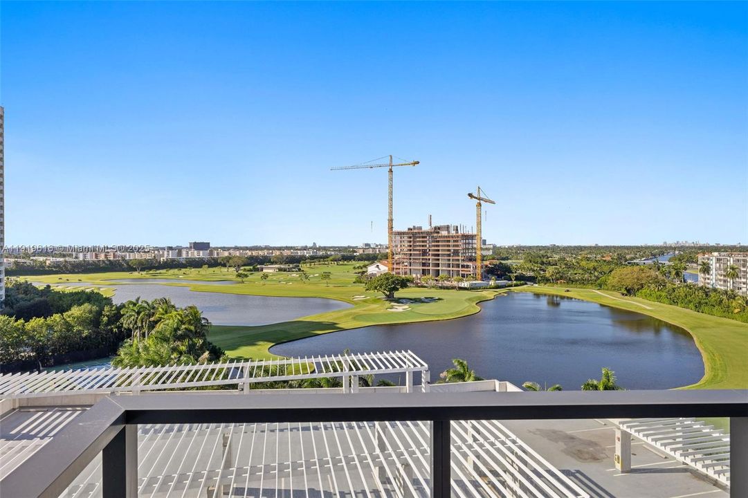 For Sale: $1,330,000 (2 beds, 2 baths, 1483 Square Feet)