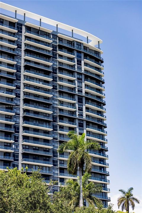 For Sale: $1,330,000 (2 beds, 2 baths, 1483 Square Feet)