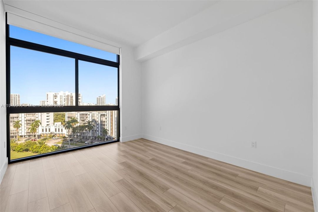 For Sale: $1,330,000 (2 beds, 2 baths, 1483 Square Feet)